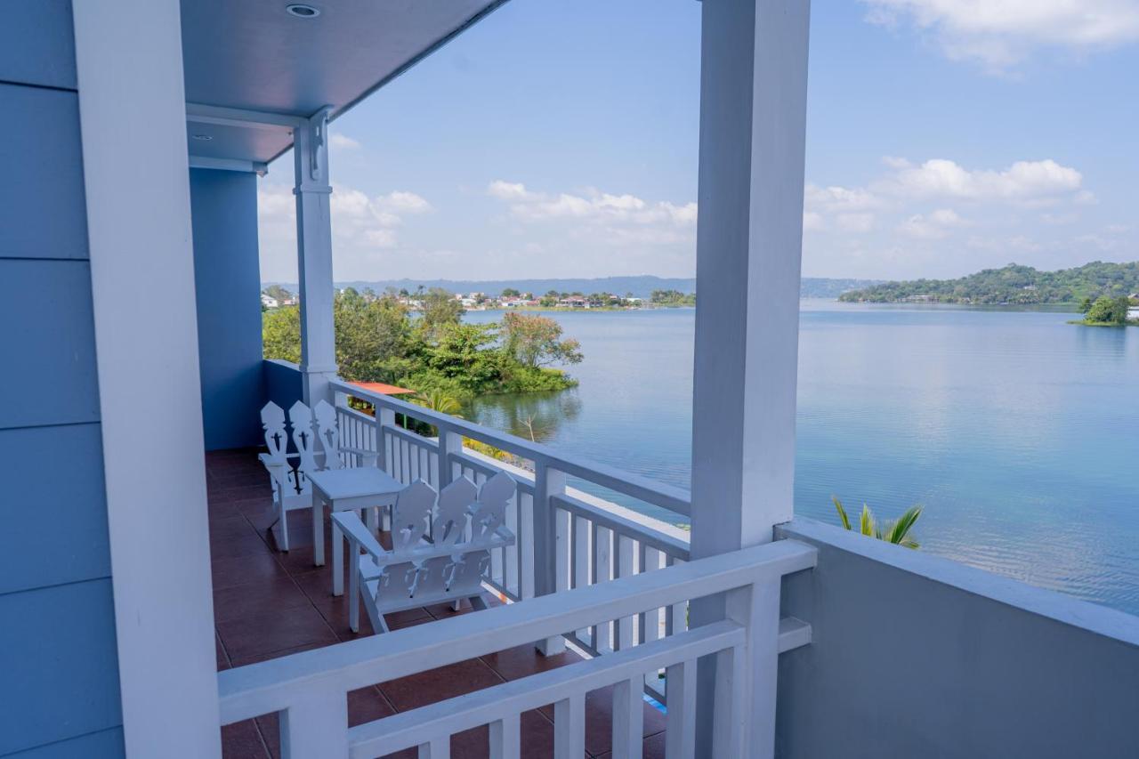Hotel Casona Del Lago Flores Exteriér fotografie